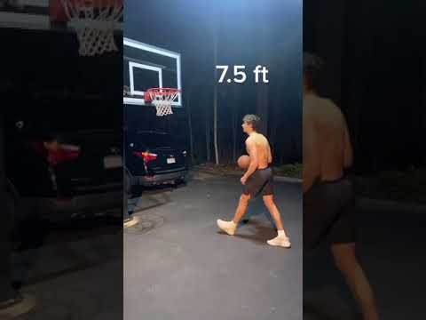 6’10 vs 6’0 Dunker