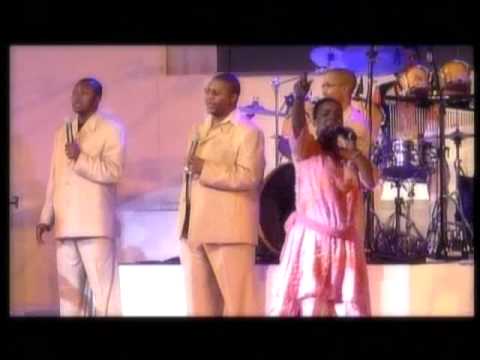 Rebecca Malope  ft Sfiso  - Yek' Umusa [Live In Soweto]