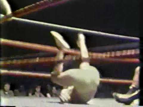 Bockwinkel, Heenan & Lanza vs Gagne & High Flyers 1976 12 29 Wrestling