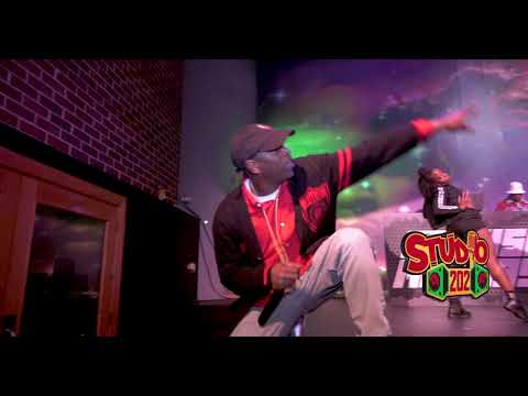 Teast and Sean P East of hip hop duo, YoungBloodz...rock out to 2 their collaboration titled,"BREAD"