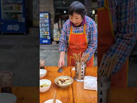 【四川料理の聖地へ！】成都の老舗麺屋で雑醤麺をすする！実は担担麺はあまり食べないのです #shrots