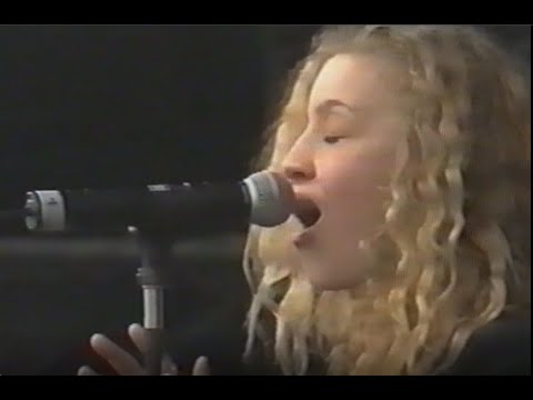 Amanda Marshall - Live @ Rock im Park, Nuremberg Germany on May 23rd 1999