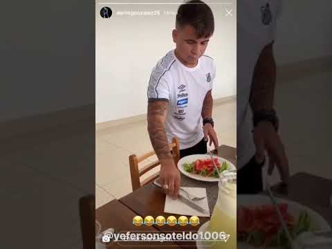 Nova Contratação do Santos! 1,60 de Altura...
A Sacanagem Começou...