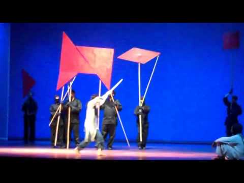 The Red Thread: Rehearsing the Tangram (with music)