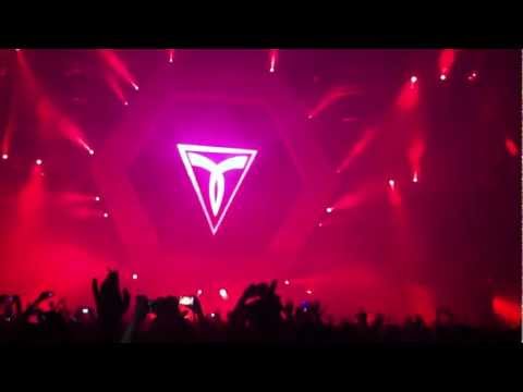 Transmission 2011 Part 5/12 - Transmix "Tiesto's Traffic & Adagio For Strings" *HD*