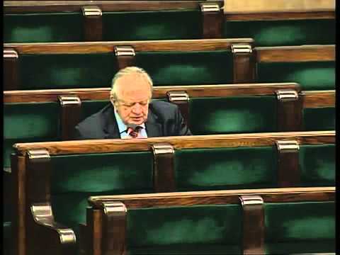 Marian Cycoń pyta o skrócenie wymogu działalności NGO