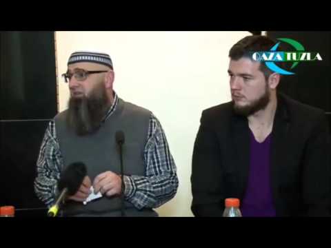 Može li se gledati u listove Kur'ana dok se obavlja namaz? - Dr. Safet Kuduzović