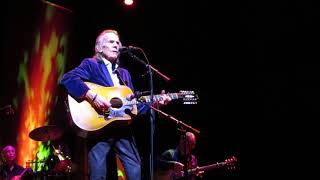 Gordon Lightfoot-Massey Hall-Sat.June 30,2018-2nd of 3 nights.TOO MANY CLUES IN THIS ROOM-CHAR video
