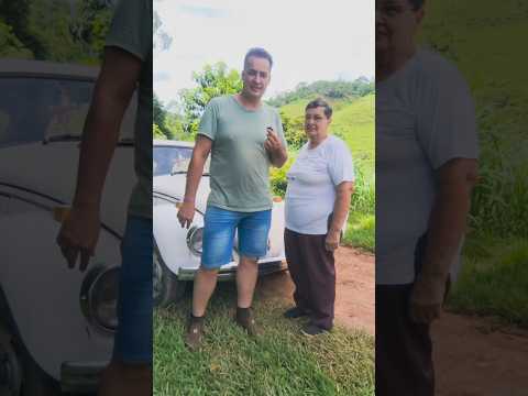 Fusqueiro Surpreende Mãe em Abre Campo-MG! 🚗💨