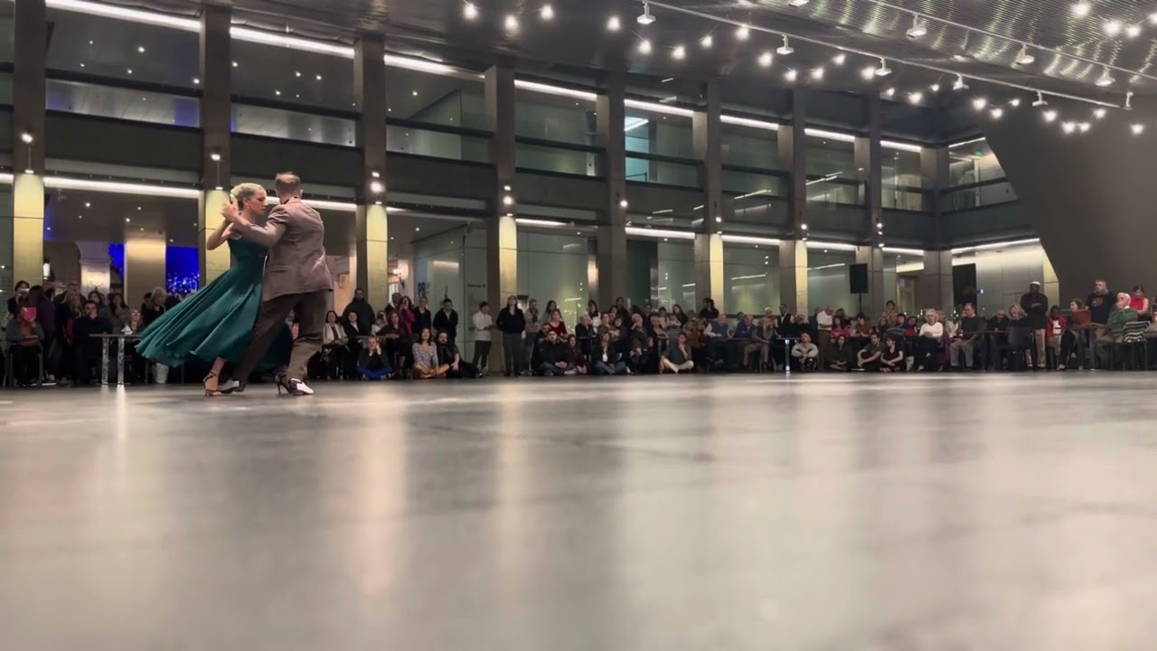 Video thumbnail for Delfina Pissani y Diego Valero (1/3)