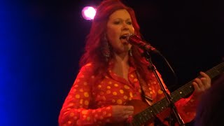 Kate Pierson "Throw Down the Roses" Chicago, IL 7-21-2015