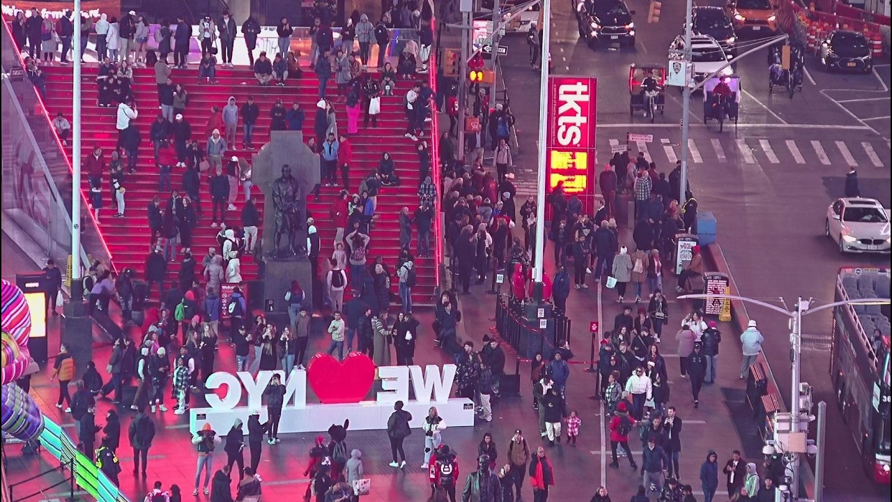 Live webcam view of Times Square - Broadway Theaters Aerial