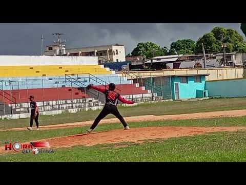 Nahum Espino, Receptor de la EBM Fundación Samplina. Estadio Heres de Ciudad Bolívar.