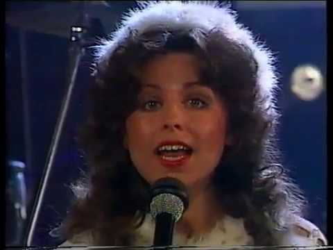 Spryng & Maribelle - See The Whole World Dancin' (The Wedding Song) 1981