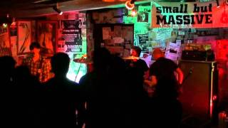 Fighting With Wire - Long Distance - Live @ The Cellar Bar Draperstown