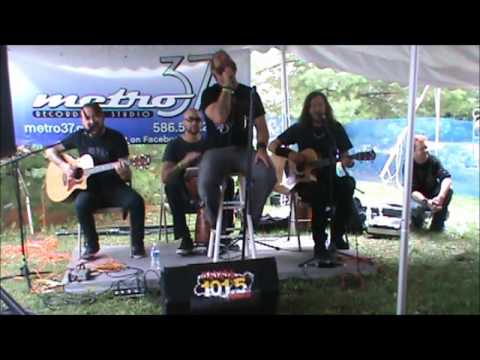 Royal Bliss   Wake Up Acoustic from Dirt Fest 2012