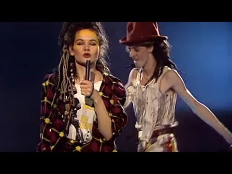 HAYSI FANTAYZEE · John Wayne Is Big Leggy @ Vorsicht Musik! (October 11, 1982)