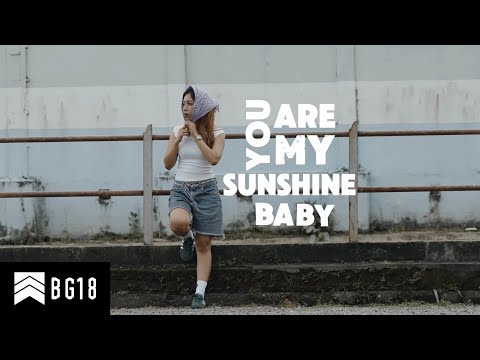 EilliE - အနွေးထည် (Official Lyrics Video)