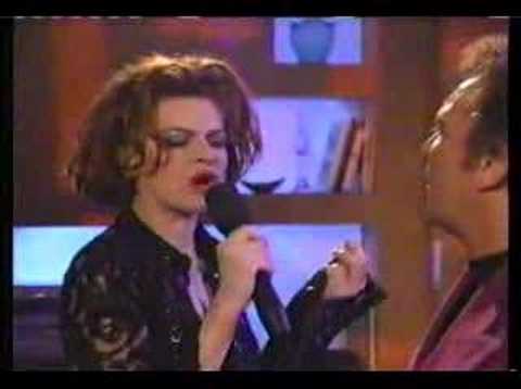 Sandra Bernhard & Tom Jones 