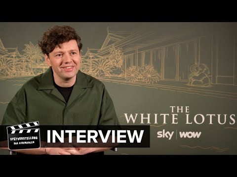 "The White Lotus": Christian Friedel im Interview