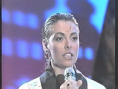 download lagu mp3 mp4 Carla Bissi, download lagu Carla Bissi gratis, unduh video klip Carla Bissi
