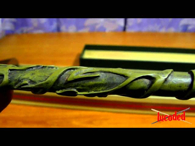 Vídeo relacionado con The Noble Collection Harry Potter: Hermione Granger Wand in Ollivanders Box by