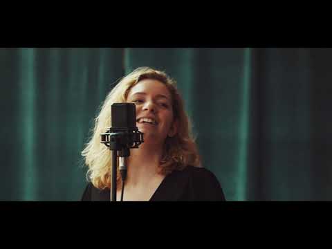 POČENI ŠKAFI - Sirček v mišnici (Official music video)