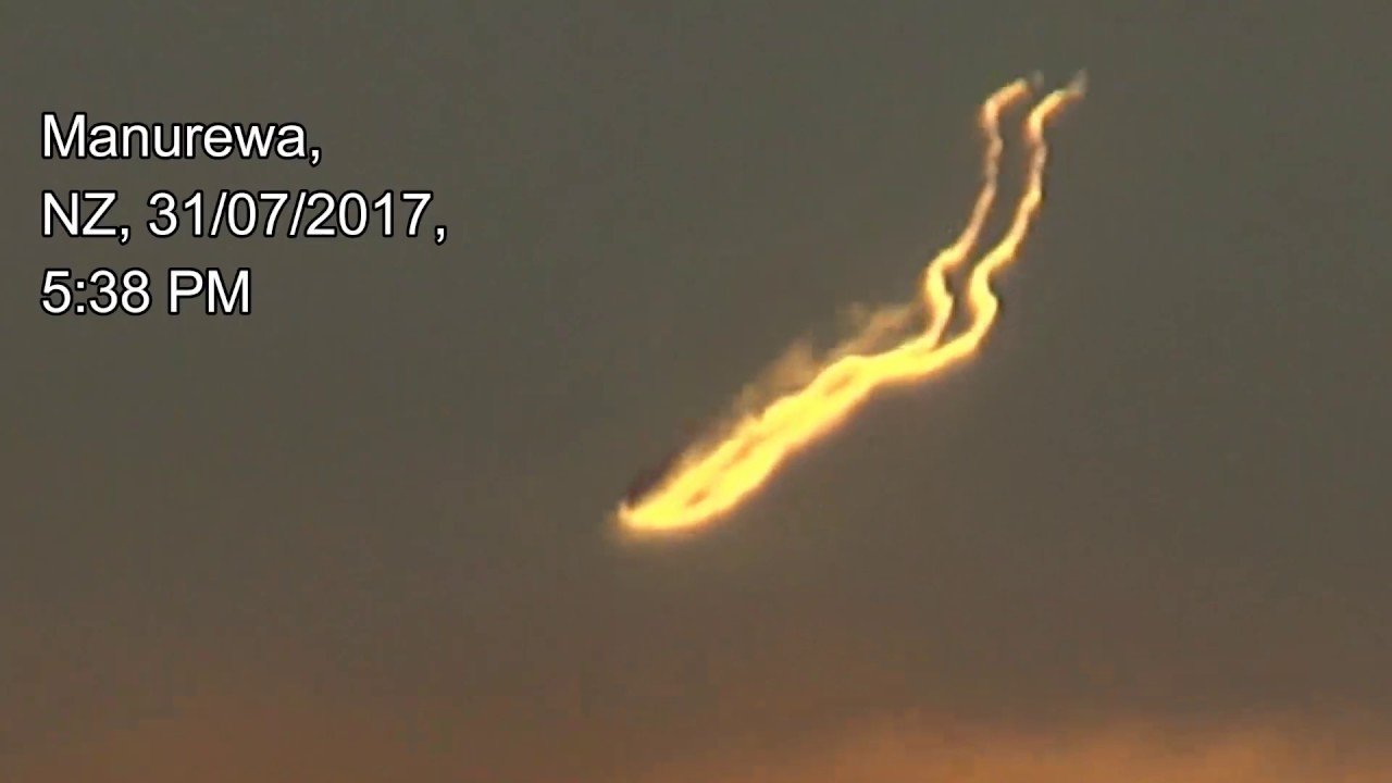 90° UFO TURN!! “HOW Is This Possible?” NZ Video Will AMAZE You!! 2017