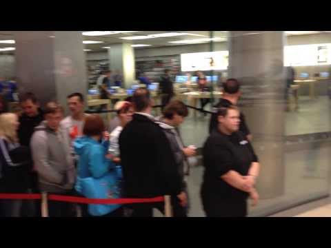Warten, die ganze nacht lang - für das iphone 5s - Verkaufstart Apple Store dresden