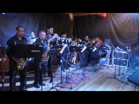 Apresentação de Claudionor Germano e Orquestra