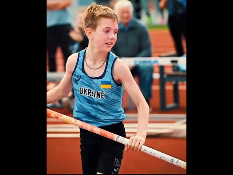 Matvey STROGALEV - 4.00m WR! (for 12-year-olds)