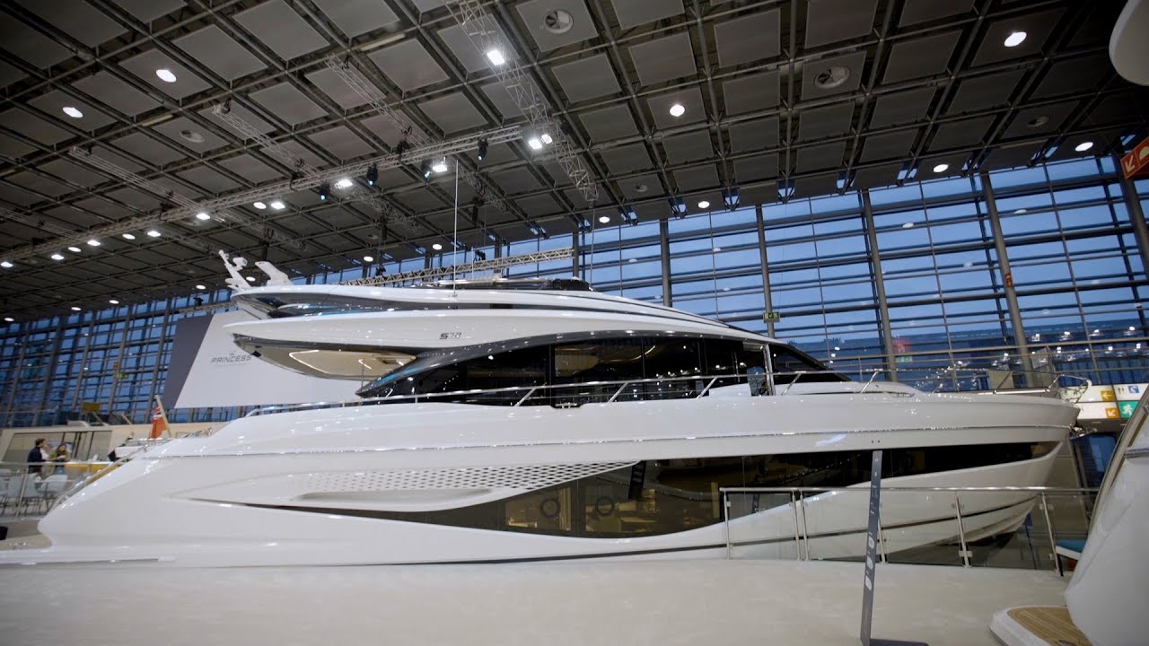 Princess S72 | S Class sportbridge yacht