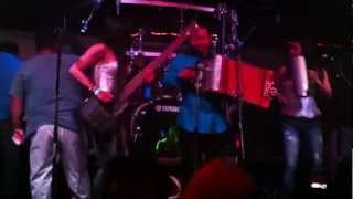 Dynastia angelito la charamusca