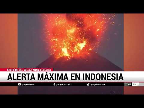 Krakatoa: el volcán entró en erupción en la isla de Indonesia