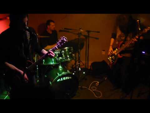 Chuť Nechute - Chuť Nechute - (You Gotta) Fight for Your Right (To Party!) (Bea