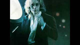 Warren Zevon - "Desperados Under the Eaves"