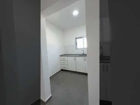 Video de YouTube - Casa en Venta de 3 dormitorios con Jardín y Garage en Nuevo París, Montevideo
