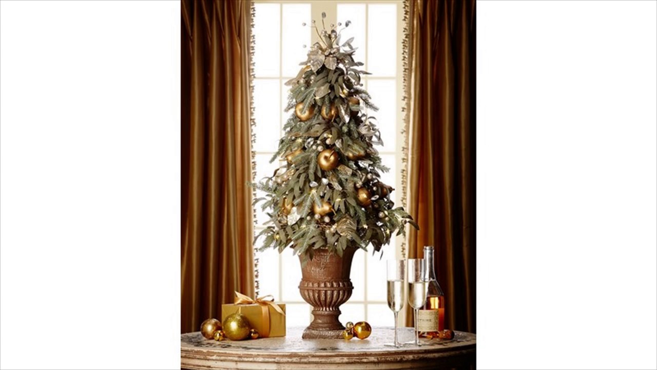 Christmas Tree Vector Art