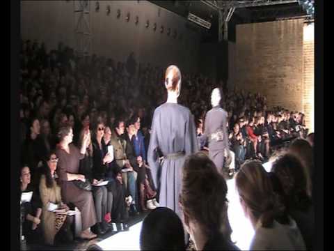 Max Mara Fall-Winter 2010-2011