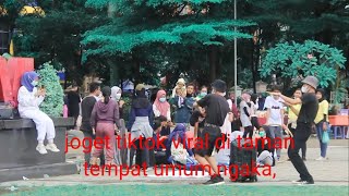 Download lagu joget tiktok di taman tempat umum,asli ngakah mp3