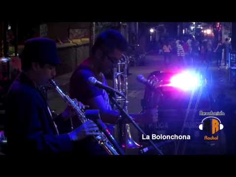 La Bolonchona (en vivo) - AGUSTINO