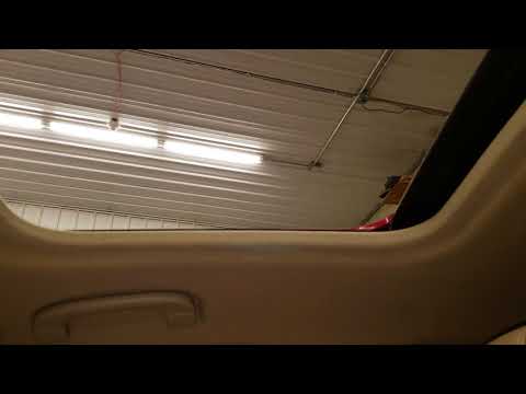 18E0727 - 2008 BMW 328XI - Power Sun Roof