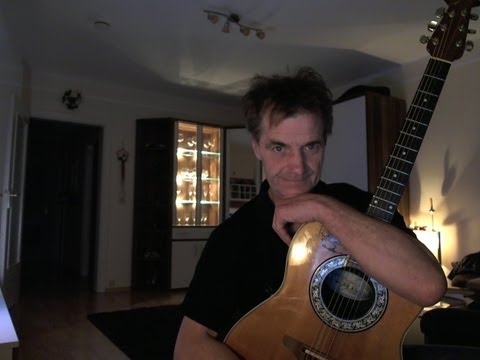 Gangnam Style,die andere Form des Singen.  Lustig !                 T&M  K-H.& Fritz Kinder