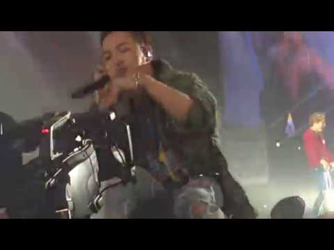 161002 Big Bang MADE [V.I.P] Tour in Singapore (Fan Meet)- BIGBANG - Bang Bang Bang  뱅뱅뱅  (4K Video)