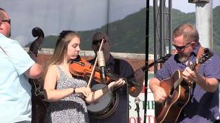 Ain't No Grave- Wilson Banjo Company at Gate City, Virginia, 17 June 2017