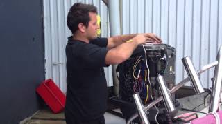 Rope starting a Mercury 6 cylinder Outboard