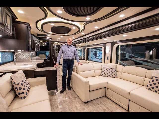 Preview image of 2020 Newmar Essex 4543 (17U210321) youtube video