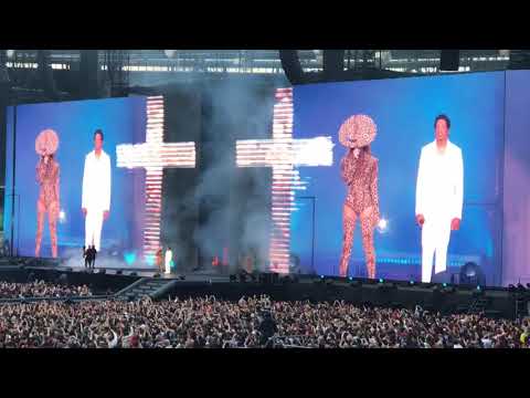 On The Run II - Beyoncé & Jay Z opener and Holy Grail - Olympic Stadium, London 2018