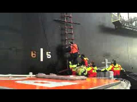 KNRM medevac van tanker