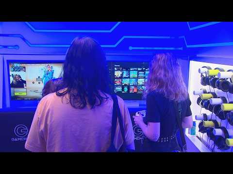 New gaming lounge available at Pittsburgh International Airport